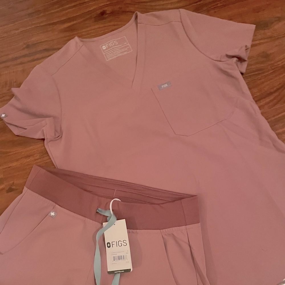 Brand New Mauve Figs